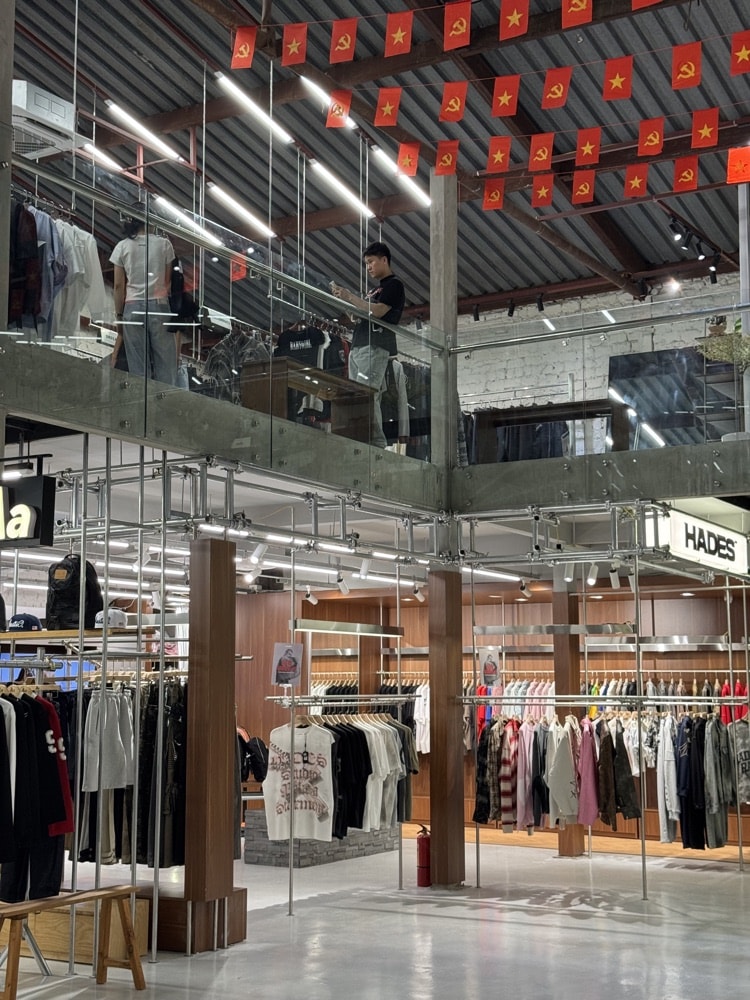 Fashion Retail 04