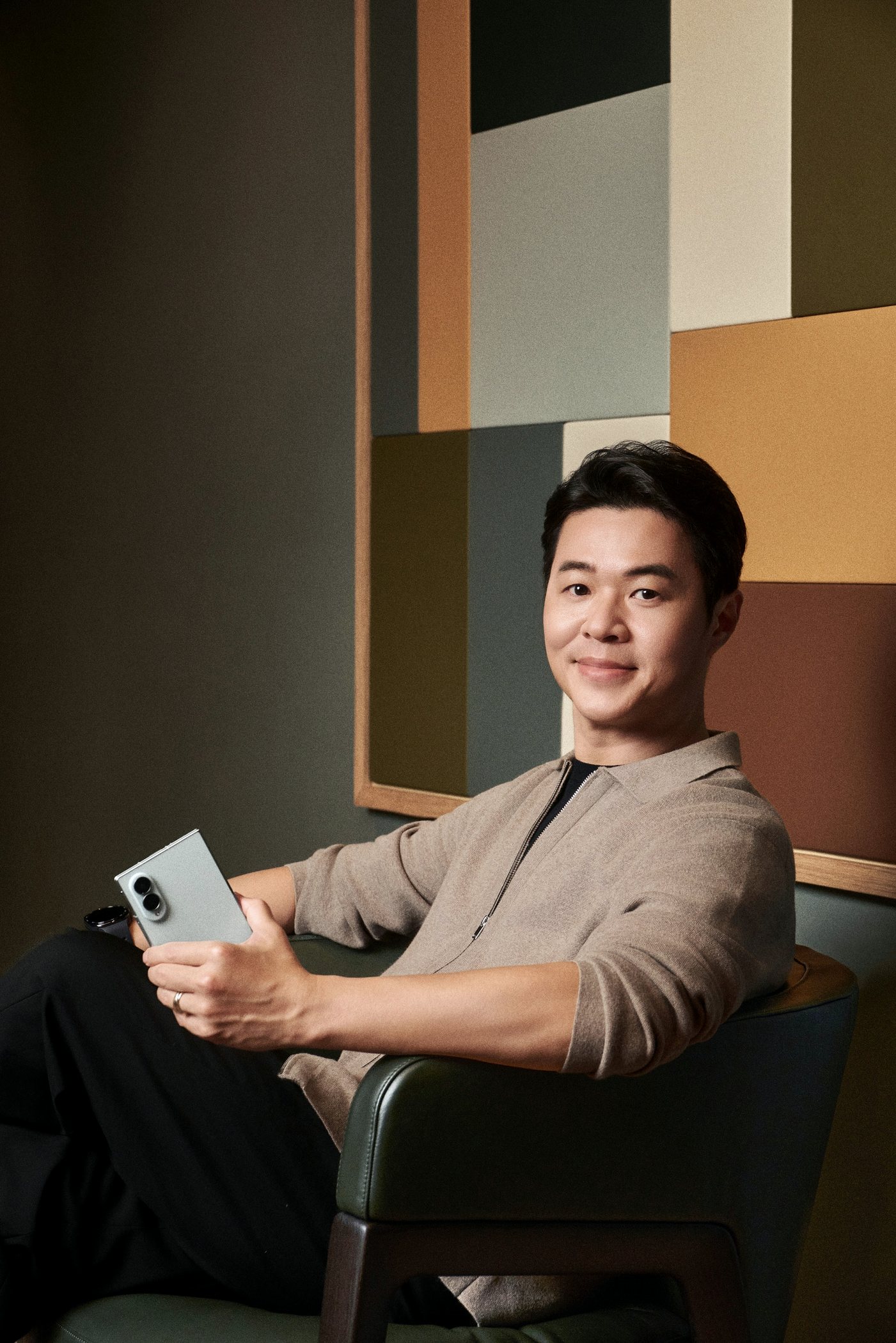 Ông Simon Sim, Phó Chủ tịch kiêm Giám đốc ngành hàng Trải nghiệm Di động Samsung Electronics Vietnam