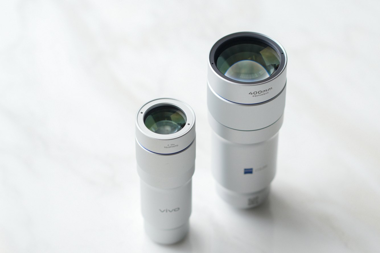 Hai ống kính tăng cường tiêu cự vivo ZEISS