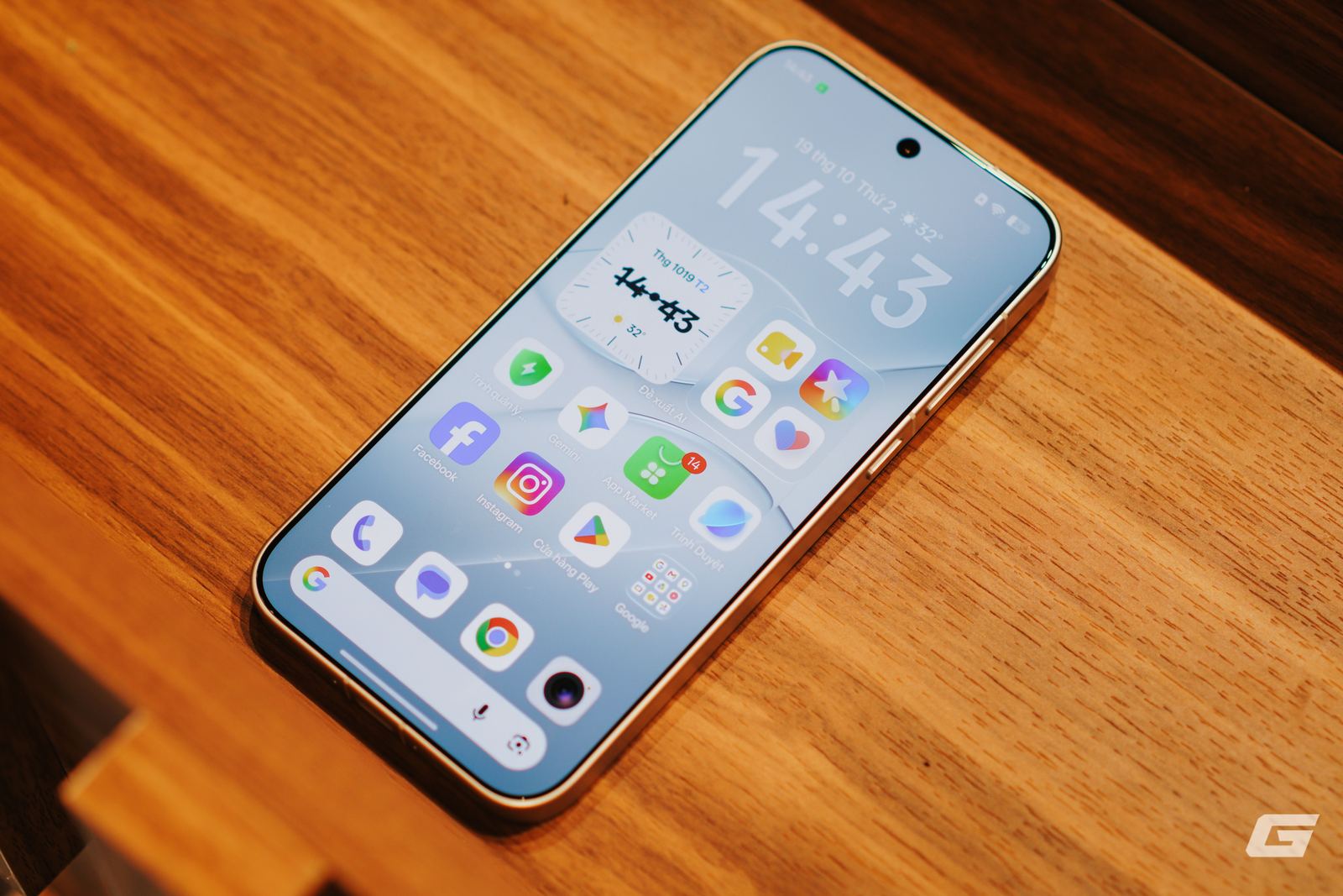 OPPO Find X10