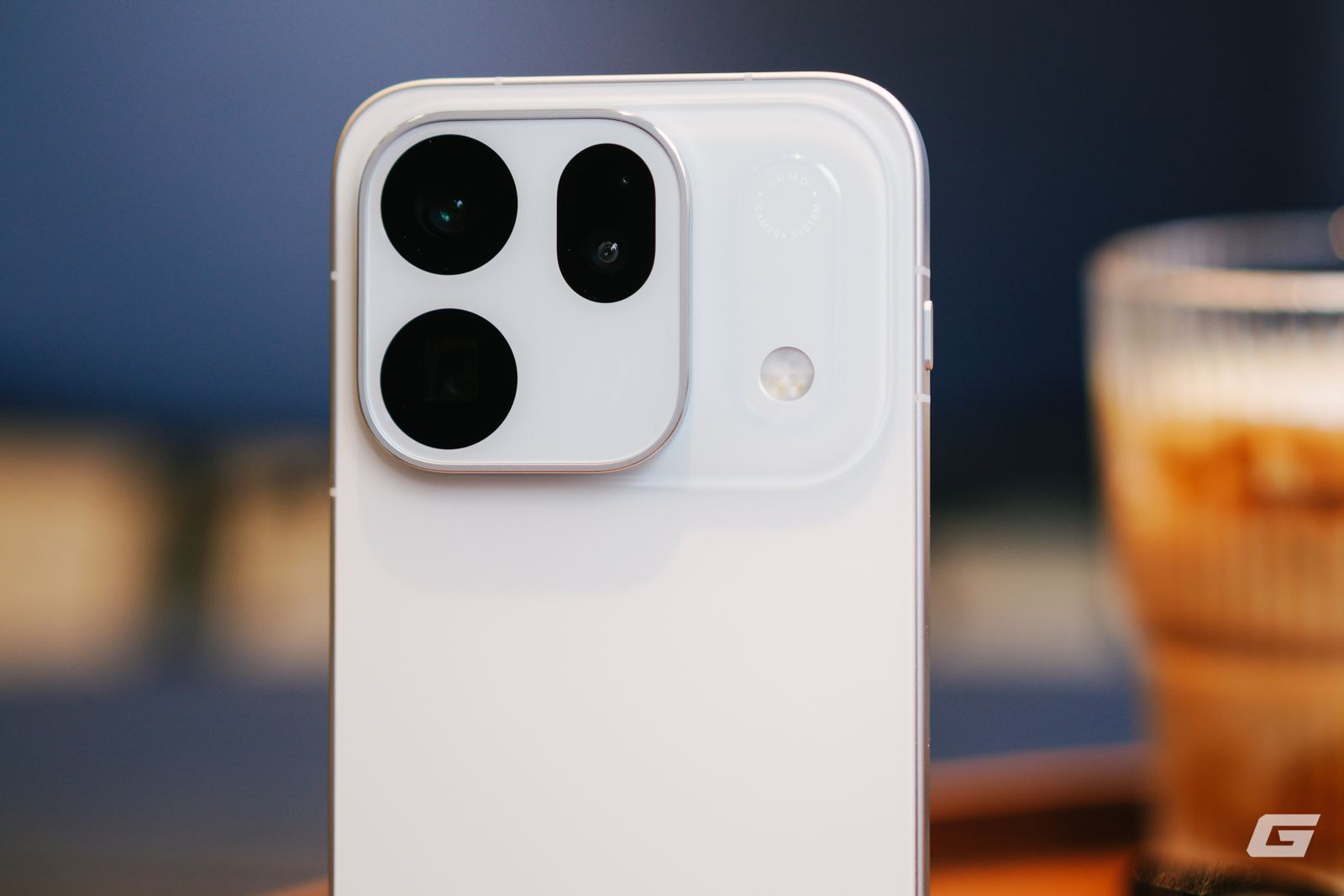 OPPO Find X10