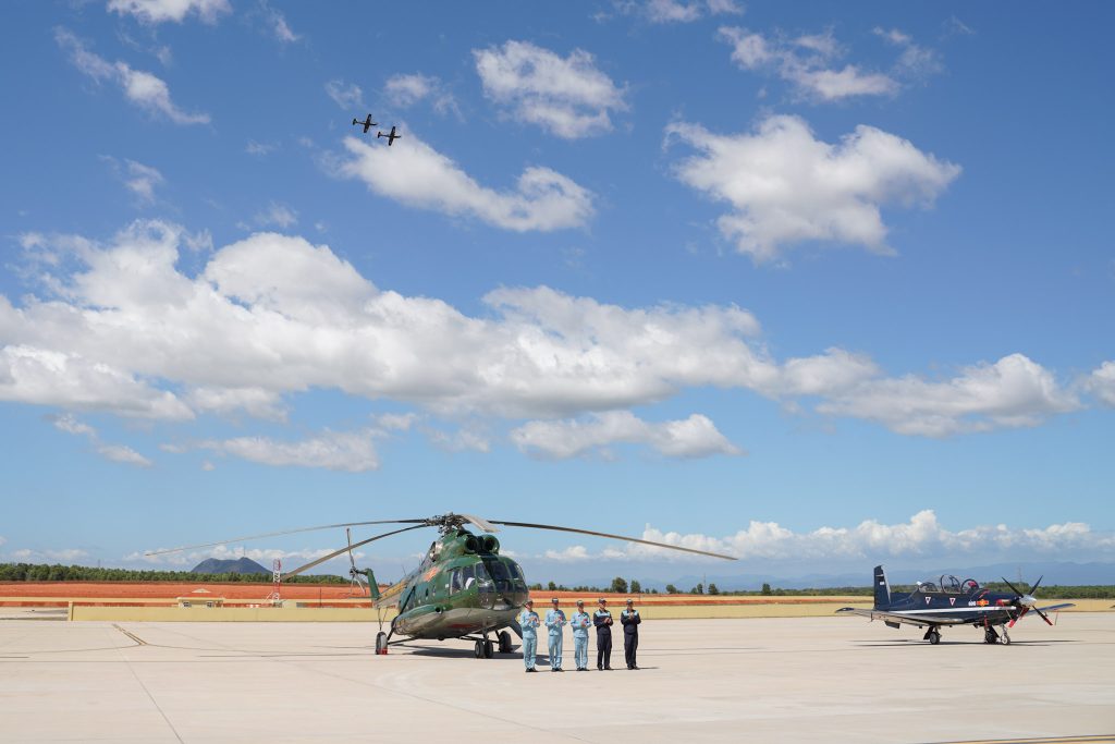 S&acirc;n bay Phan Thiết