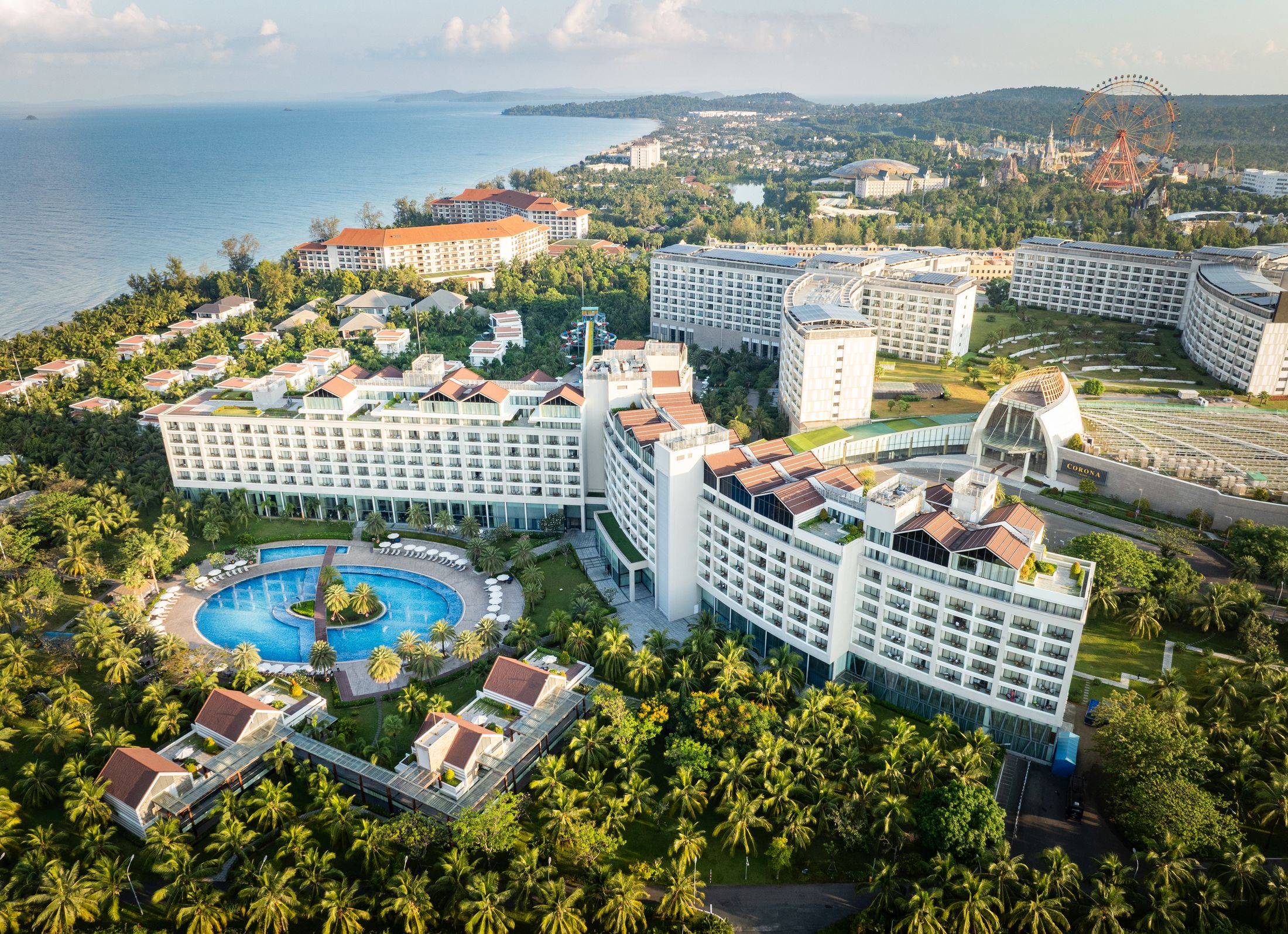 To&agrave;n cảnh khu nghỉ dưỡng Radisson Ph&uacute; Quốc