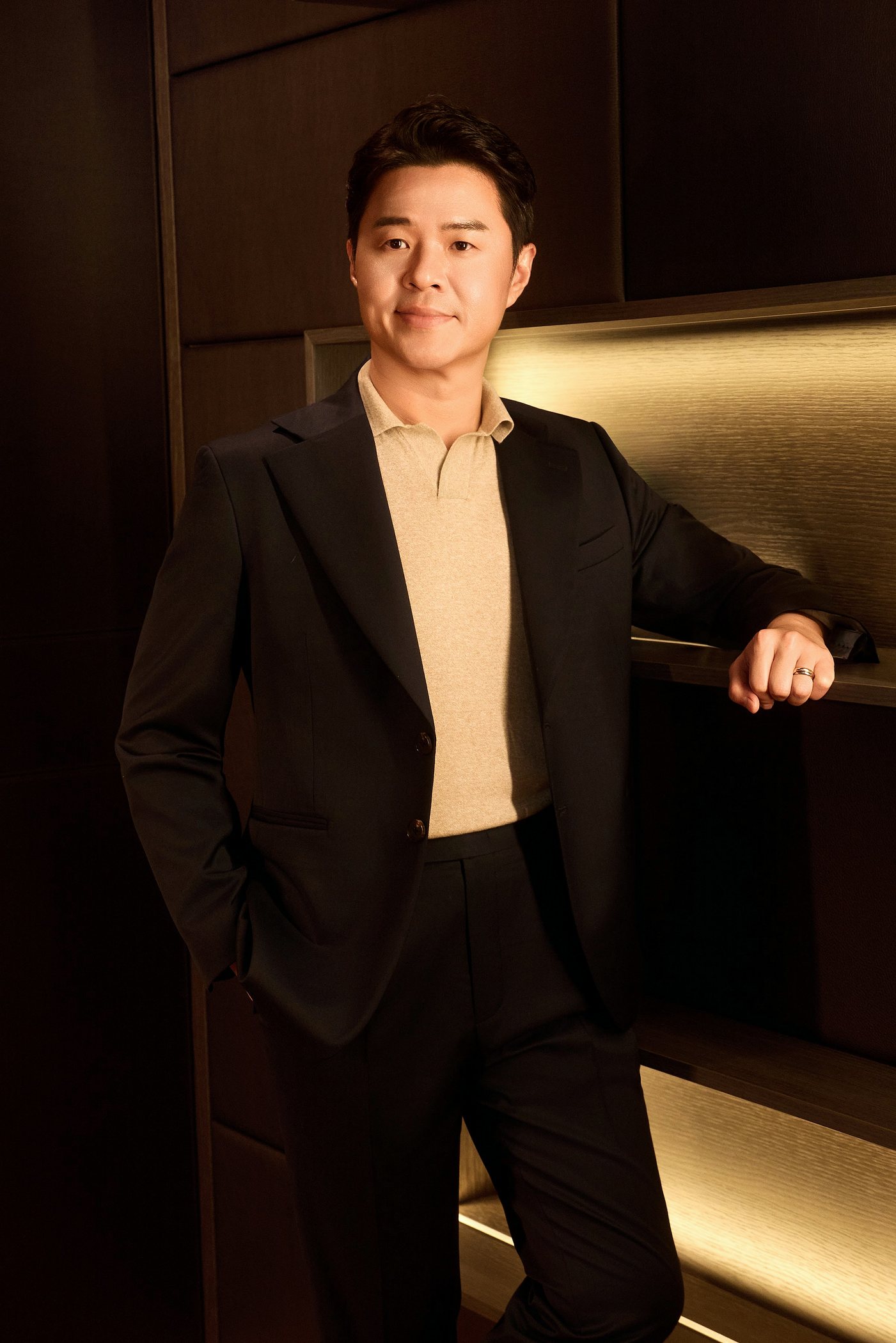 &Ocirc;ng Simon Sim, Ph&oacute; Chủ tịch ki&ecirc;m Gi&aacute;m đốc ng&agrave;nh h&agrave;ng Trải nghiệm Di động Samsung Electronics Vietnam