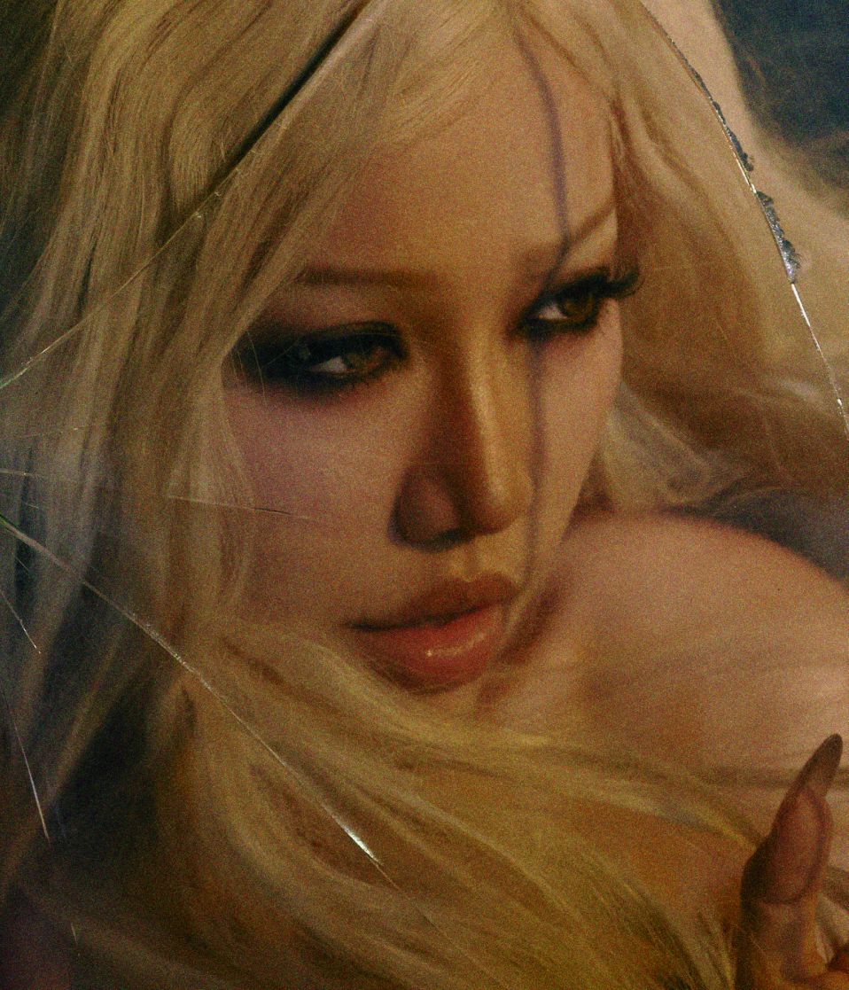 Gallery - Phùng Khánh Linh: “Hoá ra, khi tôi dám hiện diện thì khán giả lại hoàn toàn chấp nhận” - image 27